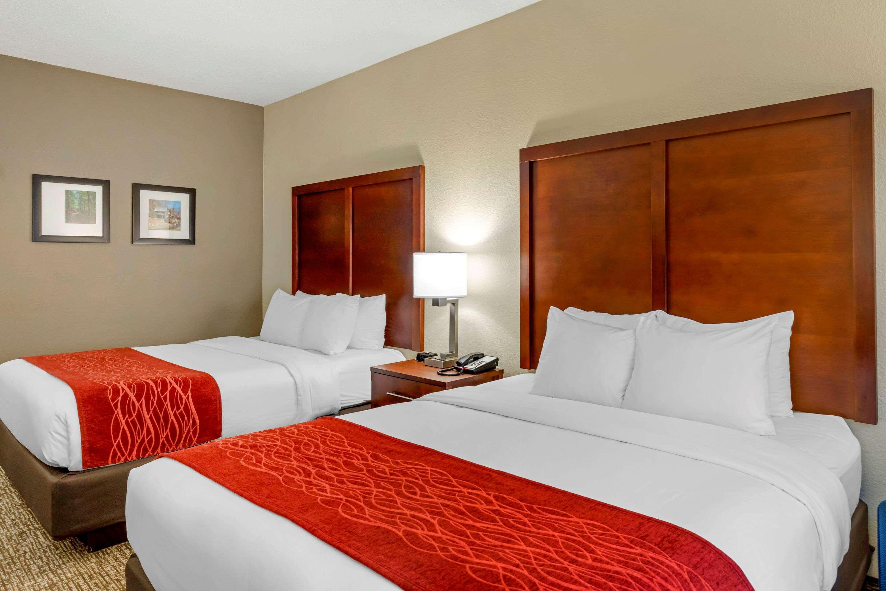 Comfort & Inn Suites CantonCanton  Kültér fotó