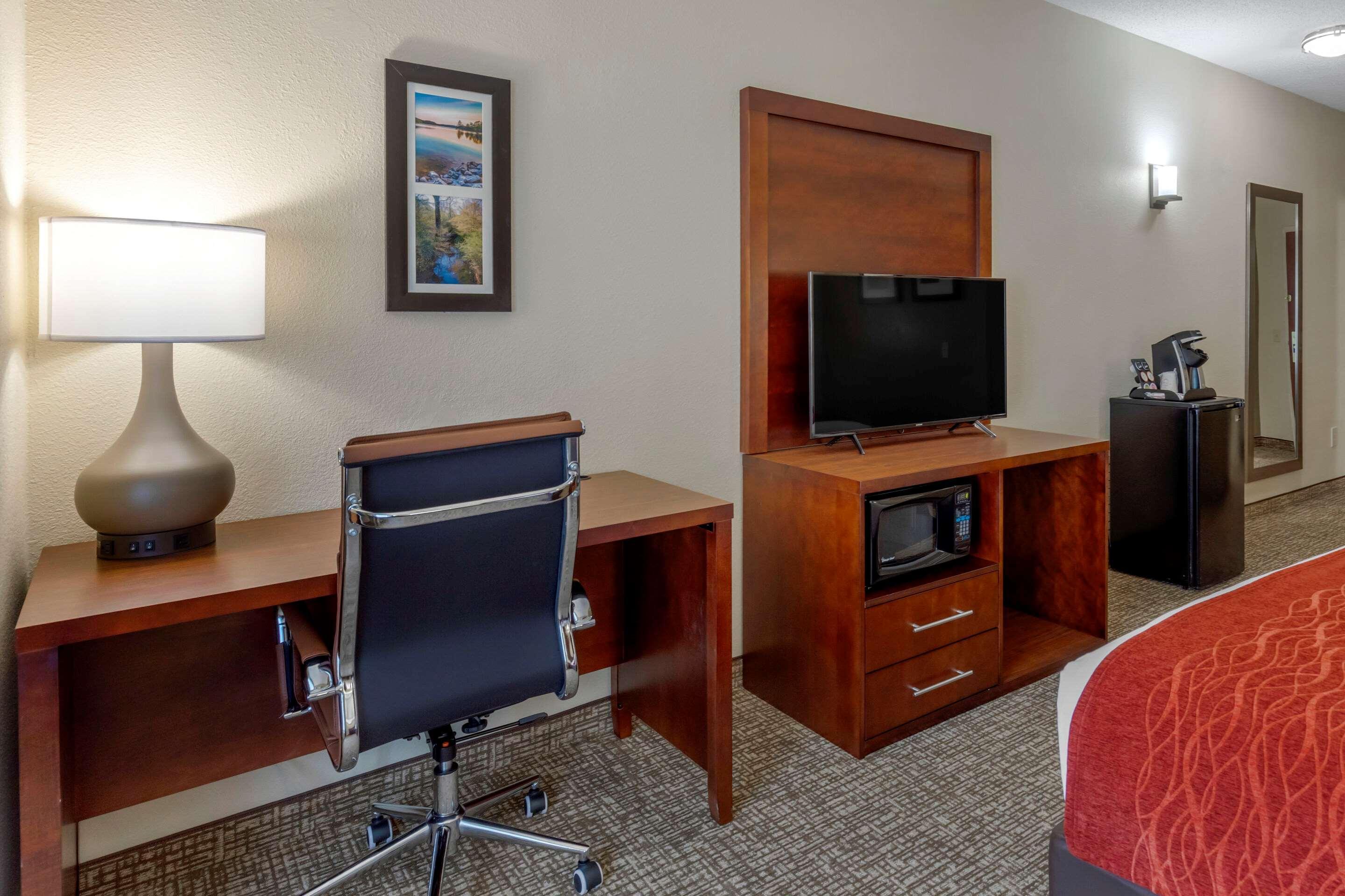 Comfort & Inn Suites CantonCanton  Kültér fotó