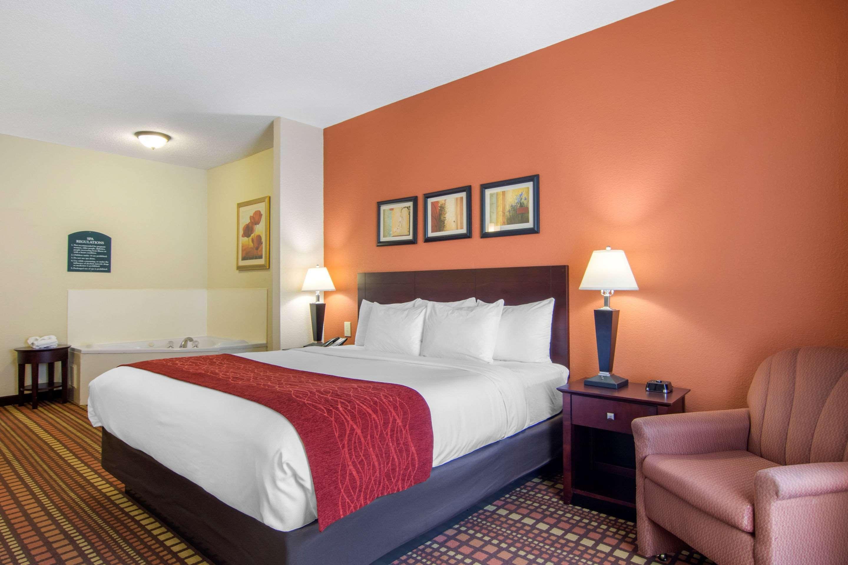Comfort & Inn Suites CantonCanton  Kültér fotó